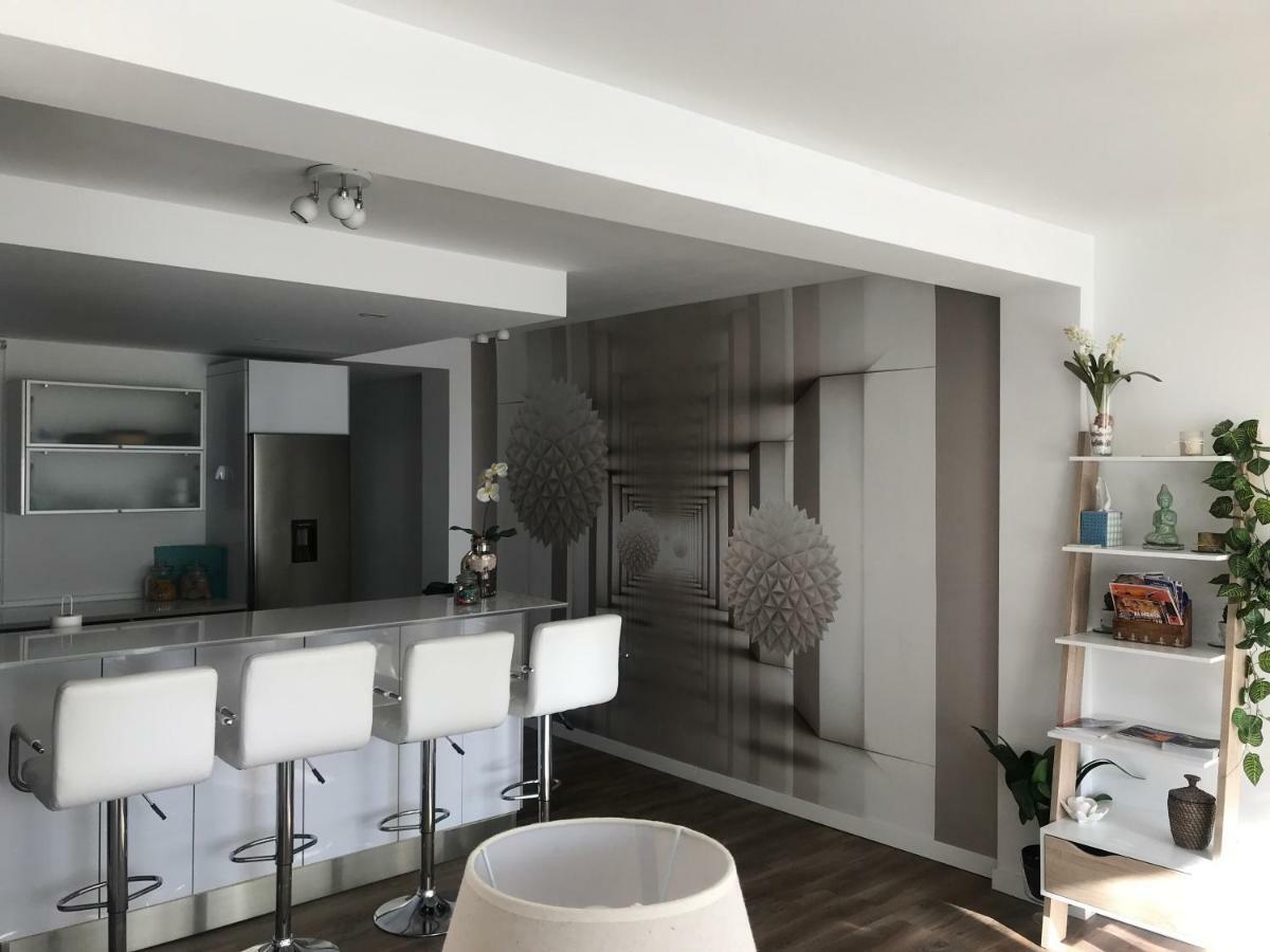 Nuevo y Moderno Apartamento Almería Exterior foto